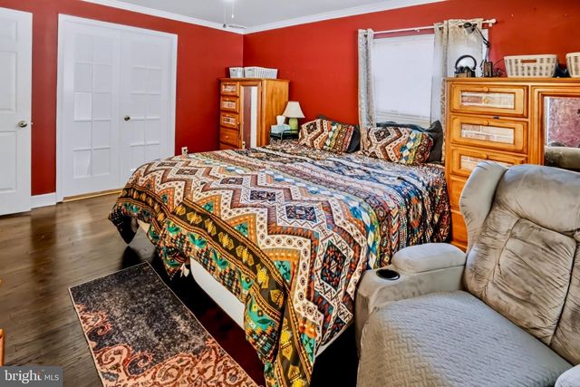5707 CENTER DR, Temple Hills, MD 20748