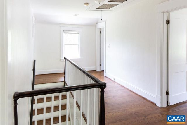 2201 STADIUM RD, Charlottesville, VA 22903