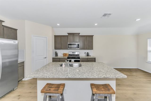 1201 Blossom Court Drive, Princeton, TX 75407