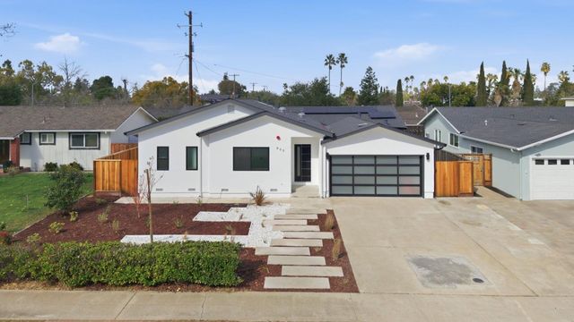 803 W Sunnyoaks Avenue, Campbell, CA 95008