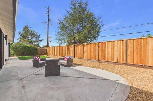 803 W Sunnyoaks Avenue, Campbell, CA 95008