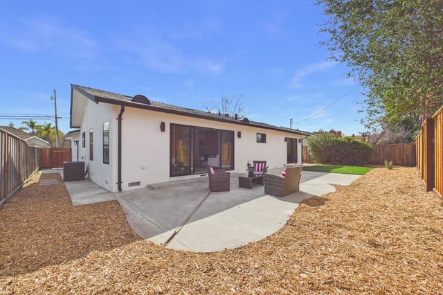 803 W Sunnyoaks Avenue, Campbell, CA 95008
