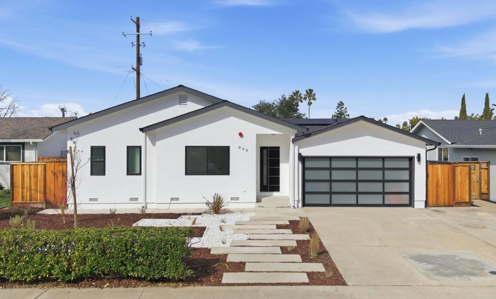 803 W Sunnyoaks Avenue, Campbell, CA 95008