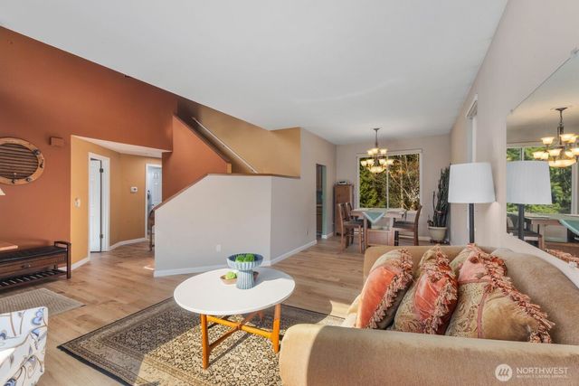 25004 170th Way SE, Covington, WA 98042