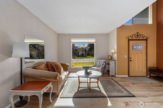 25004 170th Way SE, Covington, WA 98042