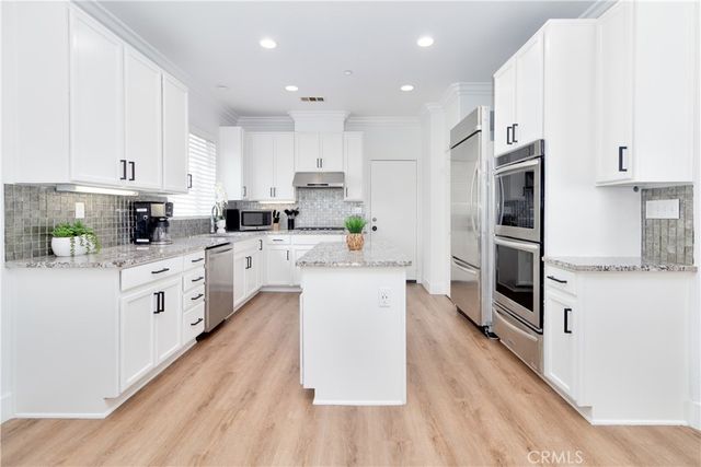6861 Earp Way, Fontana, CA 92336