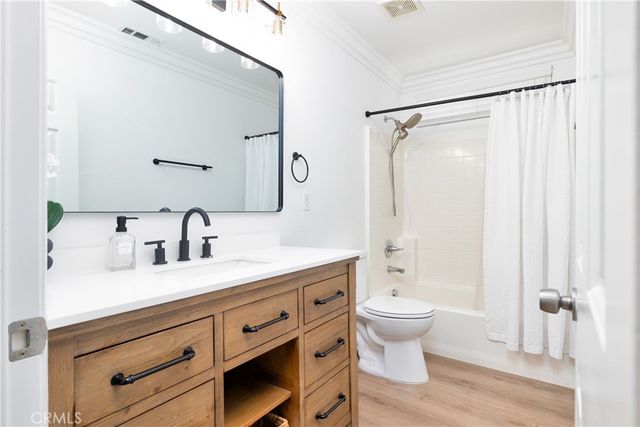 6861 Earp Way, Fontana, CA 92336