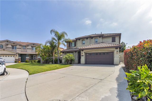 6861 Earp Way, Fontana, CA 92336