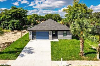 2983 Dunbar AVE, Fort Myers, FL 33916