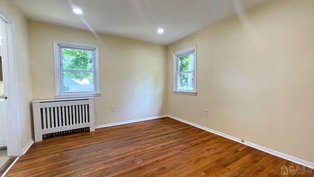 408 Ryders Lane, East Brunswick, NJ 08816