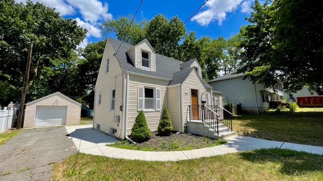 408 Ryders Lane, East Brunswick, NJ 08816