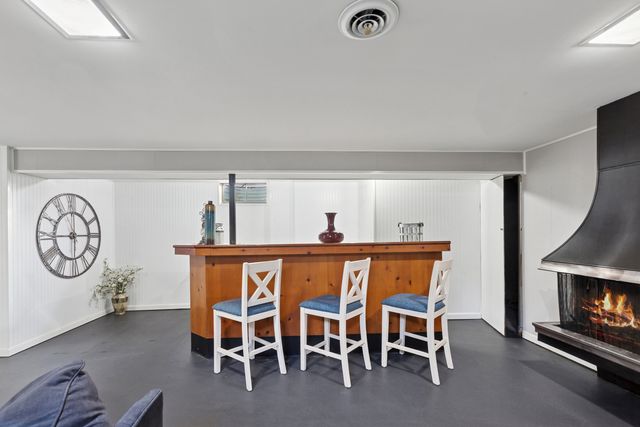 2265 Fitchome Street, Aurora, IL 60506