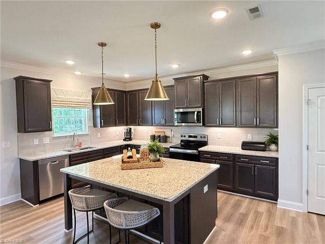 523 Valentine Court, Graham, NC 27253