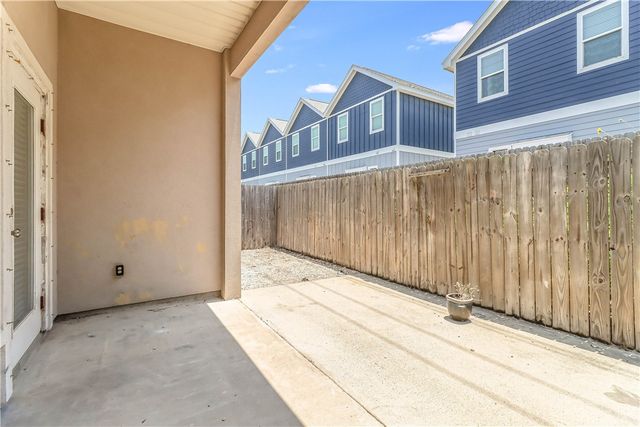 15118 Leeward Dr 103, Corpus Christi, TX 78418