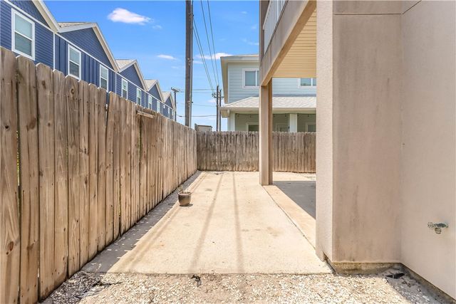 15118 Leeward Dr 103, Corpus Christi, TX 78418