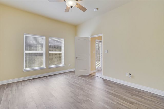 15118 Leeward Dr 103, Corpus Christi, TX 78418