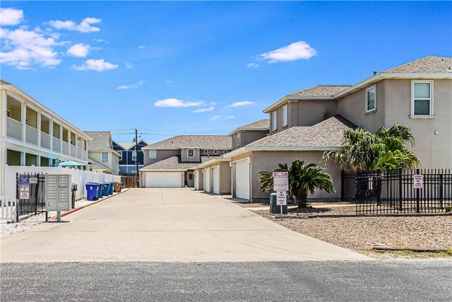 15118 Leeward Dr 103, Corpus Christi, TX 78418