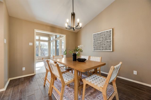 7844 High Oaks Circle, Dallas, TX 75231