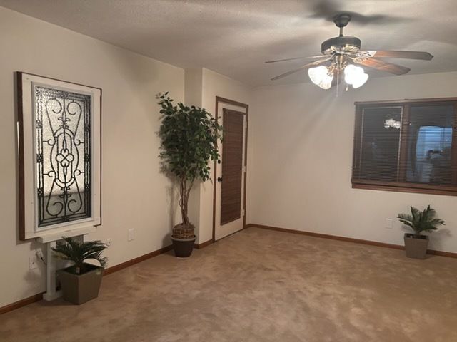 4554 Bunker Hill Drive, Bettendorf, IA 52722