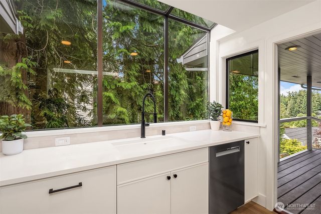 9504 Odin Way, Bothell, WA 98011
