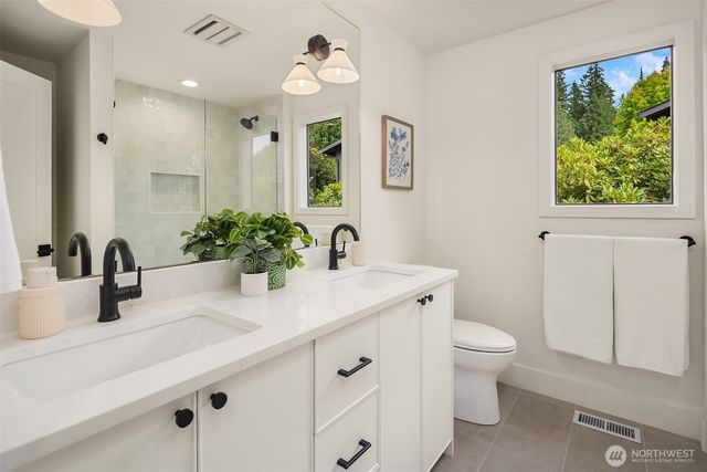 9504 Odin Way, Bothell, WA 98011
