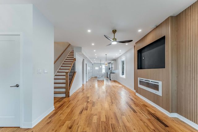 6547 S Evans Avenue, Chicago, IL 60637