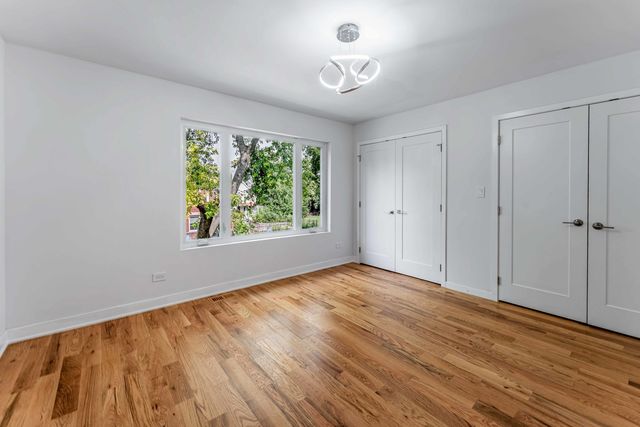 6547 S Evans Avenue, Chicago, IL 60637