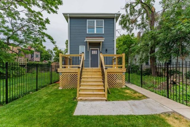 6547 S Evans Avenue, Chicago, IL 60637