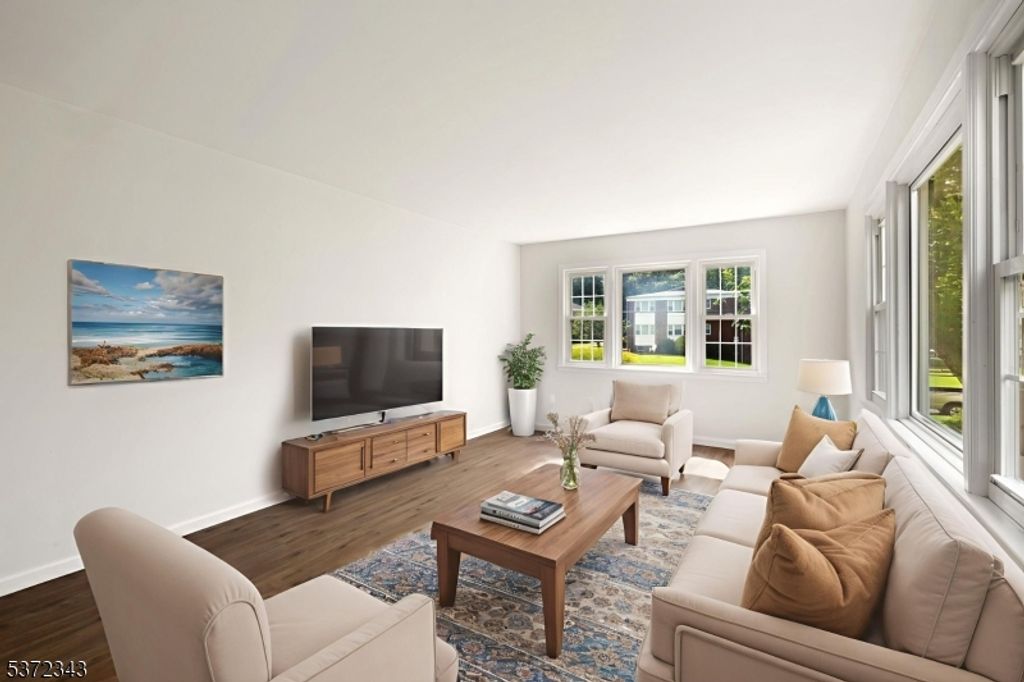 14 Dartmouth Ave, Bridgewater Twp., NJ 08807