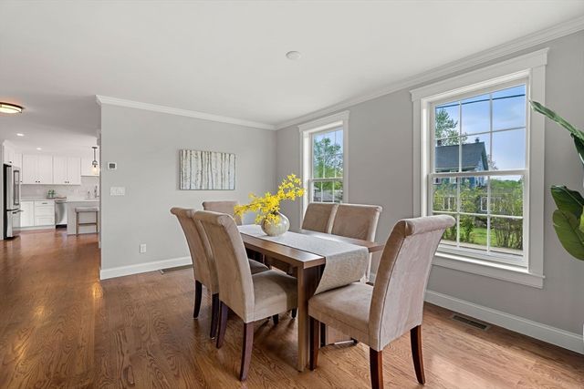 6 Monroe Street, Amesbury, MA 01913