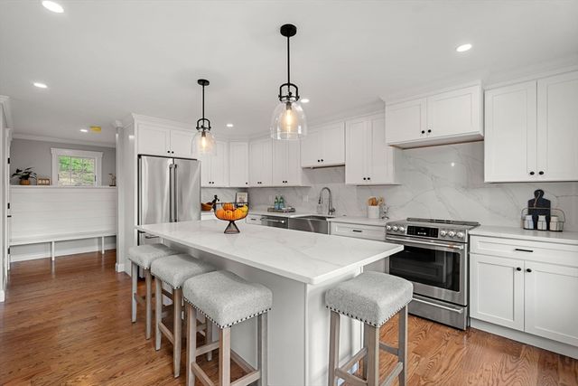 6 Monroe Street, Amesbury, MA 01913