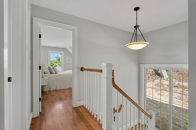 6 Monroe Street, Amesbury, MA 01913