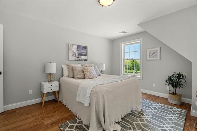 6 Monroe Street, Amesbury, MA 01913