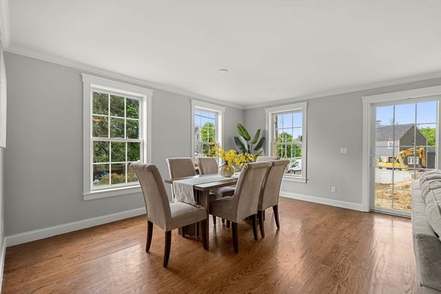 6 Monroe Street, Amesbury, MA 01913