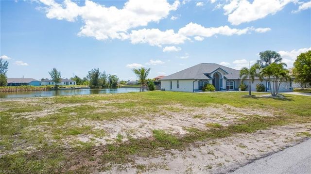1227 NW 20TH PLACE, Cape Coral, FL 33993