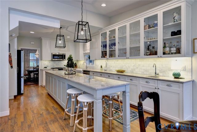 4108 Hanover Ave, Richmond, VA 23221