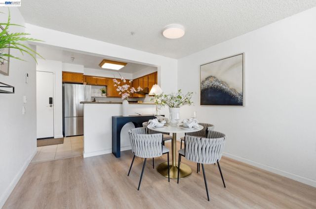 39152 Guardino Dr 203, Fremont, CA 94538