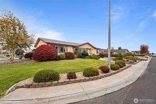 877 J Street SE, Ephrata, WA 98823