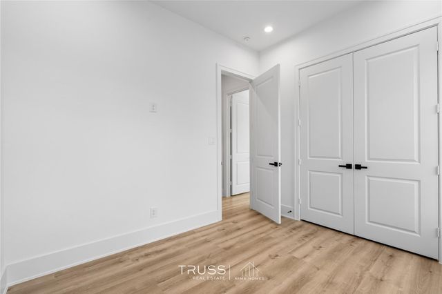 6117 Grace Lane, Houston, TX 77021