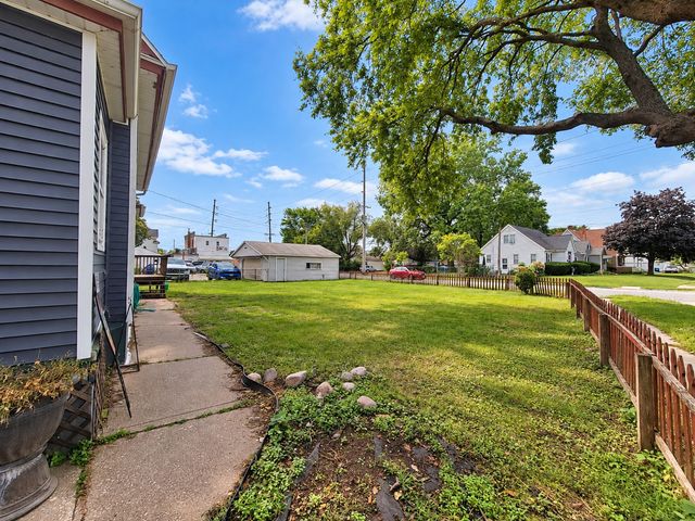2815 Boies Avenue, Davenport, IA 52802
