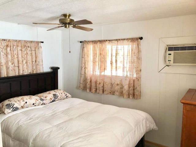 74711 Dillon Rd Spc 323, Desert Hot Springs, CA 92241