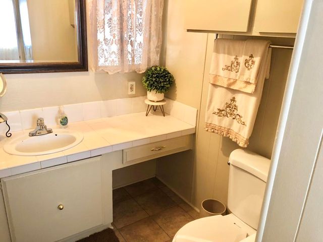 74711 Dillon Rd Spc 323, Desert Hot Springs, CA 92241