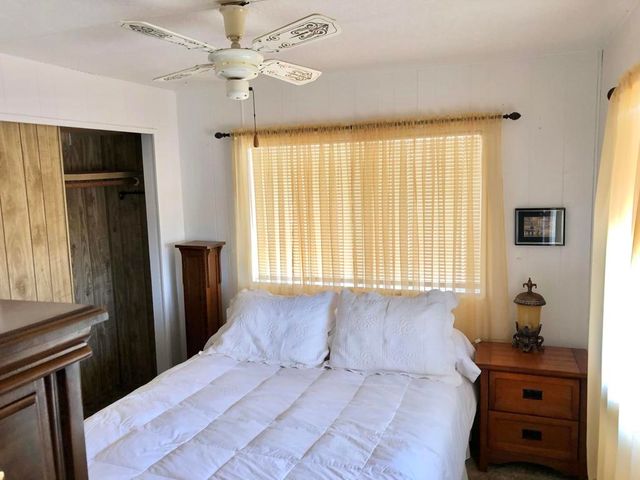 74711 Dillon Rd Spc 323, Desert Hot Springs, CA 92241