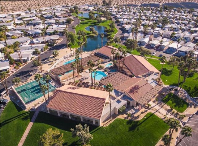 74711 Dillon Rd Spc 323, Desert Hot Springs, CA 92241