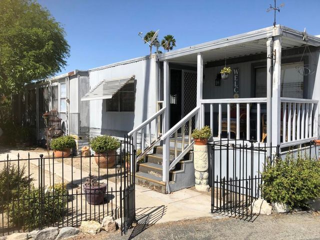 74711 Dillon Rd Spc 323, Desert Hot Springs, CA 92241