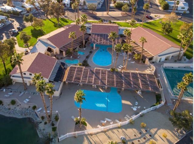 74711 Dillon Rd Spc 323, Desert Hot Springs, CA 92241