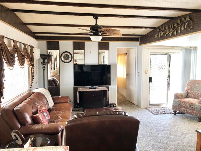 74711 Dillon Rd Spc 323, Desert Hot Springs, CA 92241