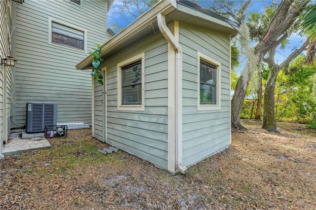 7103 Arthurs Rd, Fort Pierce, FL 34951