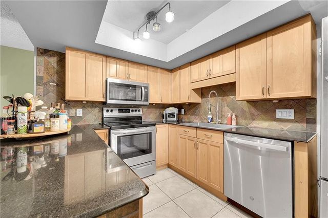 7103 Arthurs Rd, Fort Pierce, FL 34951