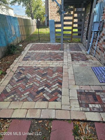 21 Oak Alley Lane, Long Beach, MS 39560